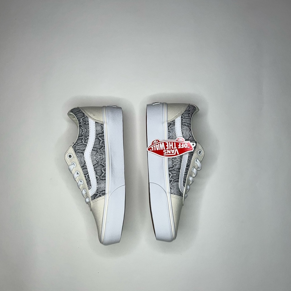 WOMENS VANS